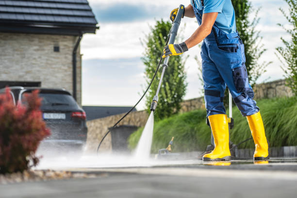 Best Restaurant Pressure Washing  in Beloit, WI